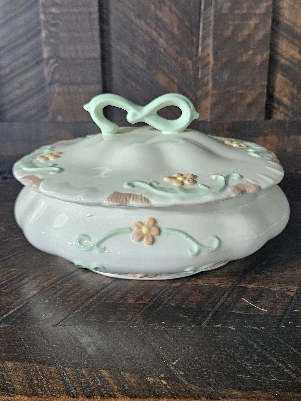 Vintage Floral Ceramic Covered Dish in Pale Mint and Cream